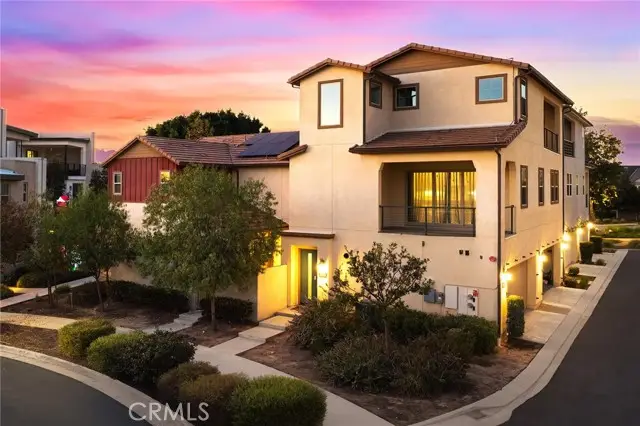 115 Frame, Irvine, CA 92618 - #1