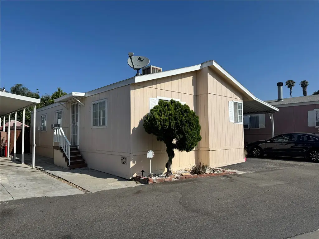 12700 Elliott Ave  #35, El Monte, CA 91732 - Image #1