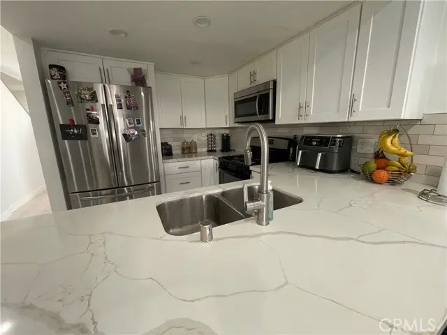 1658 Puente Avenue  #10, Baldwin Park, CA 91706 - #3