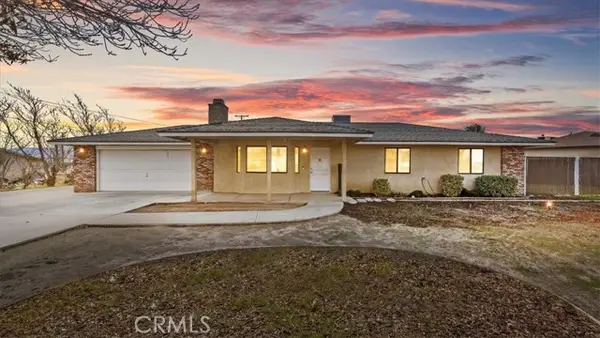 11639 Pagosi Road, Apple Valley, CA 92308