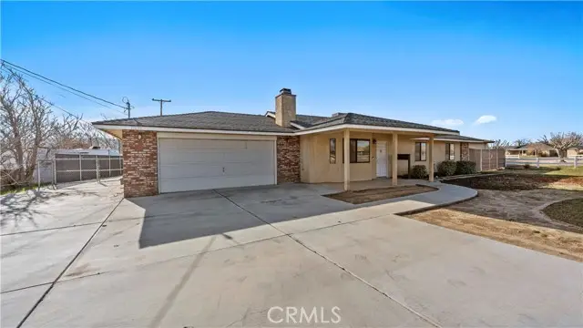 11639 Pagosi Road, Apple Valley, CA 92308 - Image #2