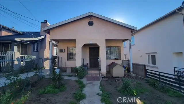 736 Fresno, Los Angeles, CA 90023 - #1