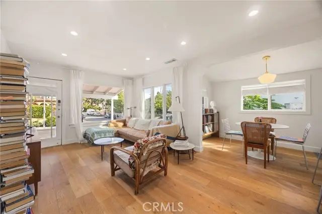 3652 Valleybrink, Los Angeles, CA 90039 - Image #3