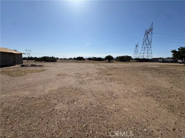 10717 Muscatel, Hesperia, CA 92344