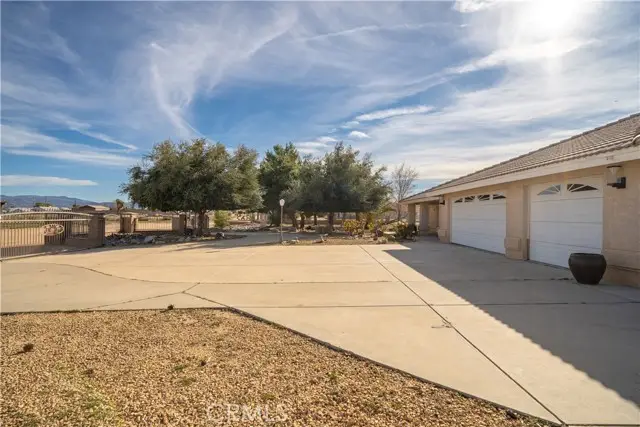 13190 Cromdale, Hesperia, CA 92344 - #3