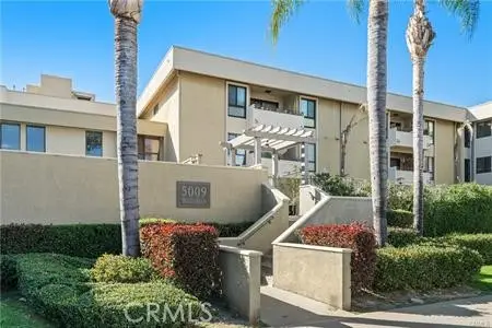 5009 Woodman Avenue  #113, Sherman Oaks, CA 91423