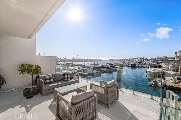 16435 Harbour Lane  #13, Huntington Beach, CA 92649