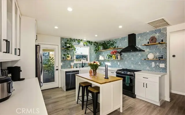 1395 Sunset, Pasadena, CA 91103 - Image #1