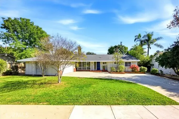 1458 Mountain, Claremont, CA 91711