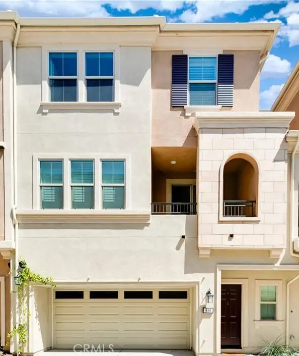 606 White Oaks, Lake Forest, CA 92610