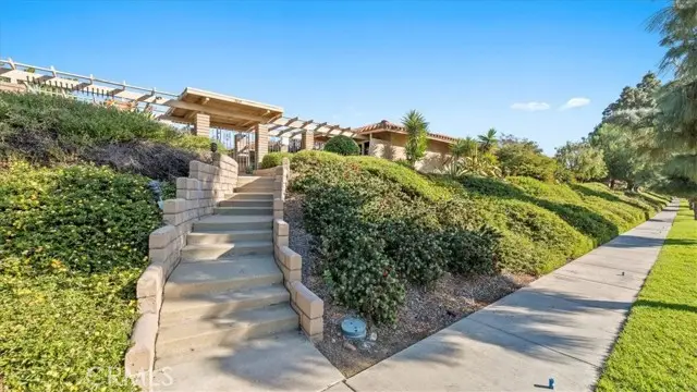 1019 Pine, Upland, CA 91786 - Image #3