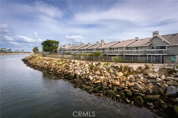 315 Spinnaker Way, Seal Beach, CA 90740