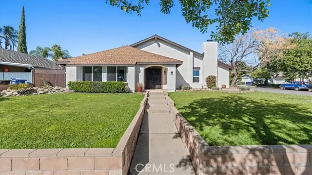 655 Doreen Court, Upland, CA 91786 - #2