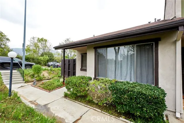 8720 Wyngate Street, Sunland, CA 91040 - #2