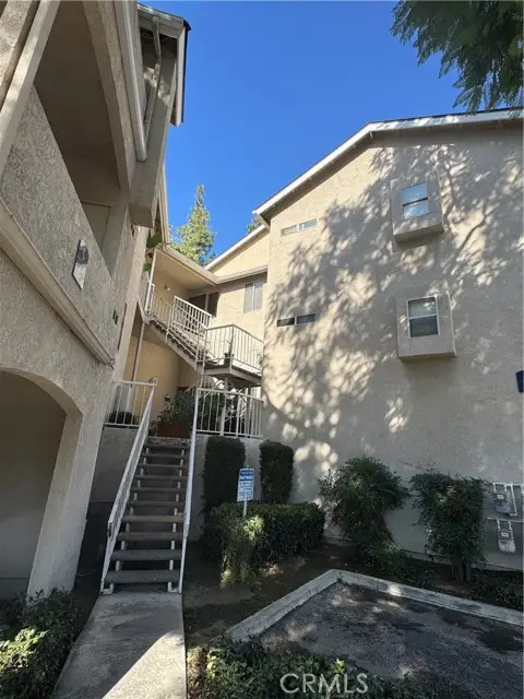 2410 Towne  #3, Pomona, CA 91767