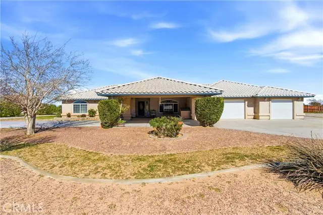 7330 Smoke Tree, Phelan, CA 92371 - #3