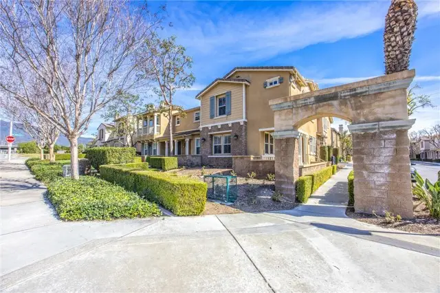 14975 Highland  #1, Fontana, CA 92336 - #2