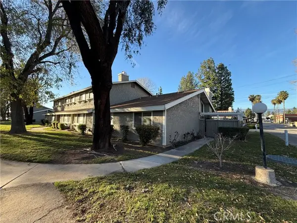 2061 Redlands  #21E, Redlands, CA 92373