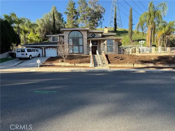 1677 Laurelwood Avenue, Colton, CA 92324