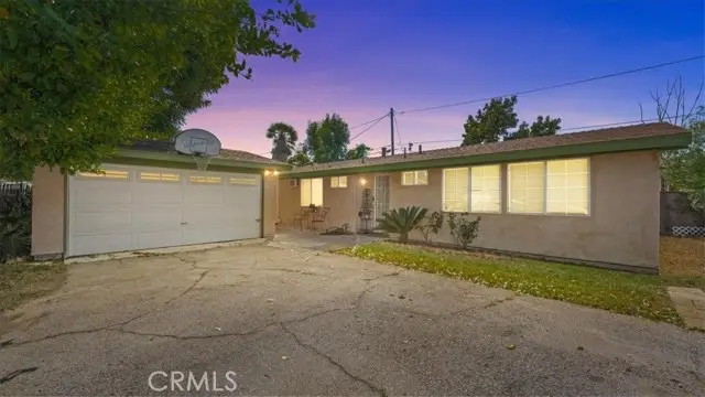 435 Gretchen, Pomona, CA 91768 - #2
