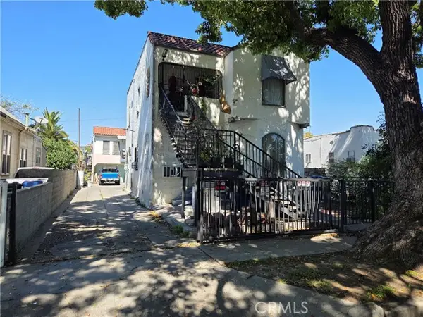 1423 52nd, Los Angeles, CA 90011