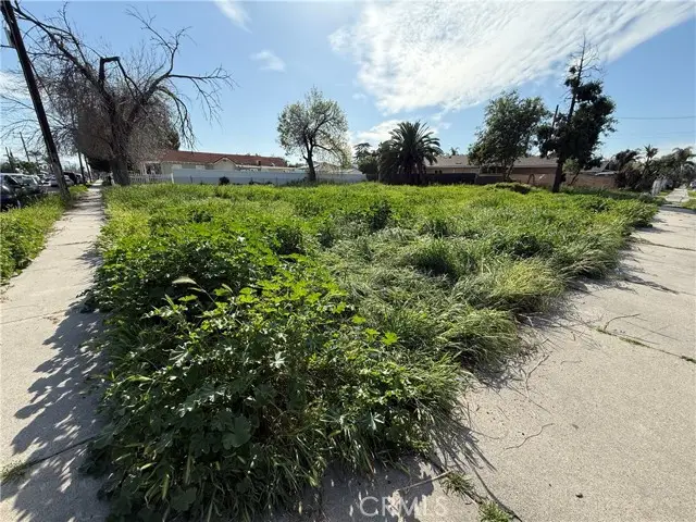 1005 8th, San Bernardino, CA 92411 - #2