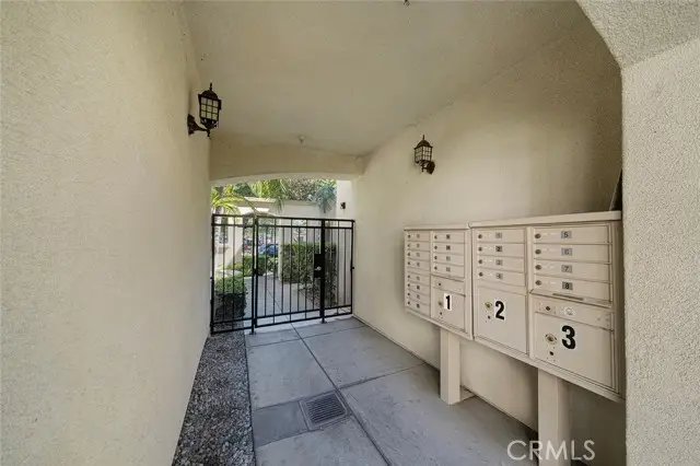 879 Michigan Blvd  #O, Pasadena, CA 91107 - #3