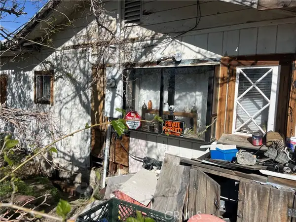 30837 235th, Llano, CA 93544