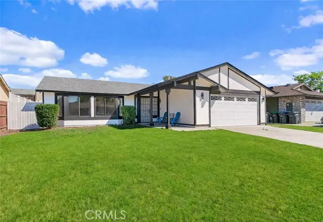 1075 Leslie Court, Colton, CA 92324 - #2