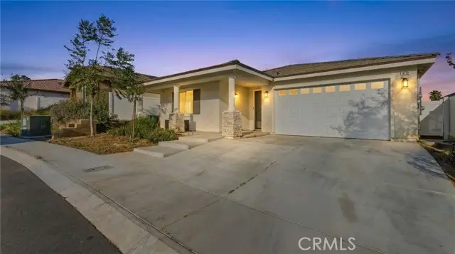 10710 Brookfield Drive, Riverside, CA 92505 - #2