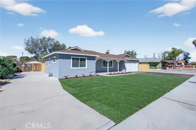231 Palm Avenue, Hemet, CA 92543 - #2