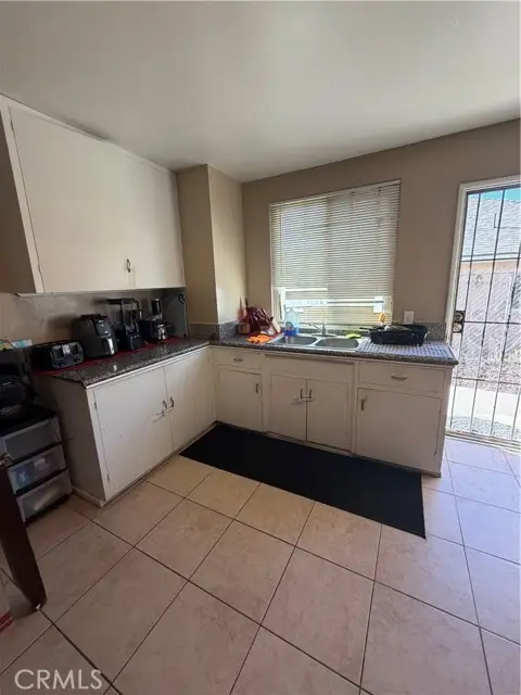 263 Evans, Banning, CA 92220 - #2