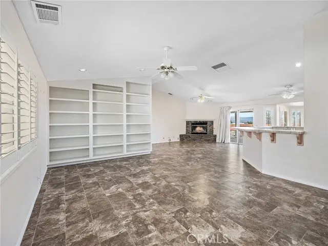 16992 Joshua, Apple Valley, CA 92307 - #3