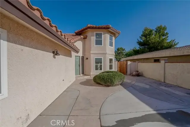 14702 Robin Lane, Helendale, CA 92342 - #3