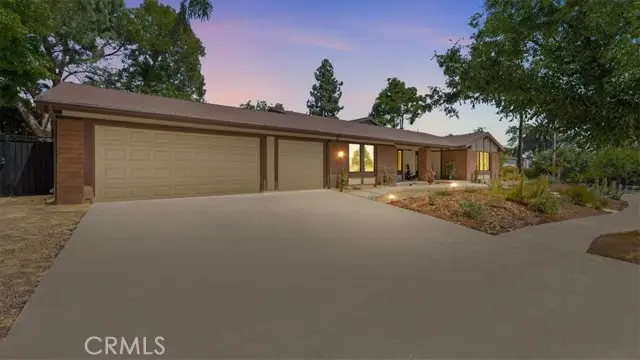 3310 Mills Avenue, Claremont, CA 91711 - #2