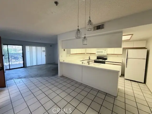 200 Racquet Club Drive  #35, Palm Springs, CA 92262 - #2