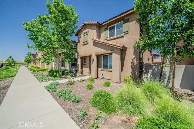 2111 Lavender Lane, Colton, CA 92324 - #2