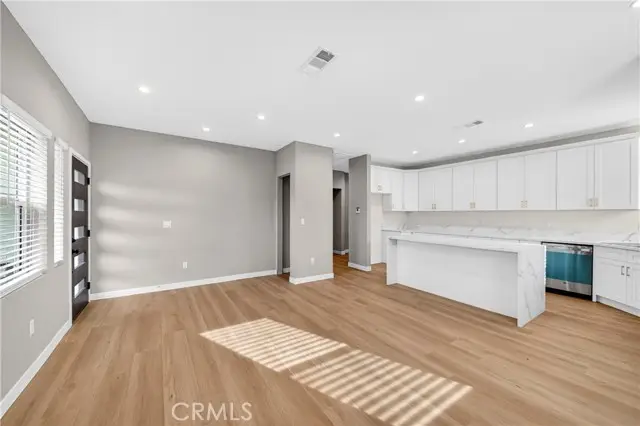 2643 Tenth Street, Riverside, CA 92507 - #2
