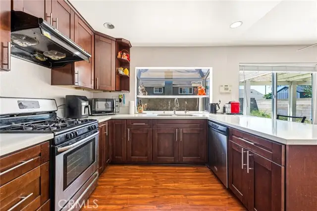 6751 Grant Court, Chino, CA 91710 - #2