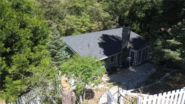 1076 Calanda, Crestline, CA 92325