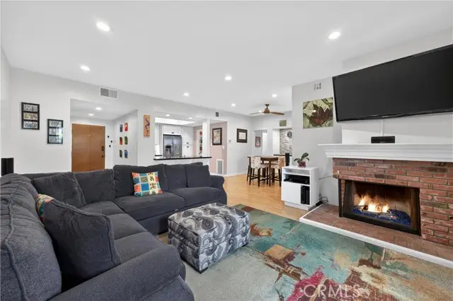 8180 Manitoba Street  #4-136, Playa Del Rey, CA 90293 - #3