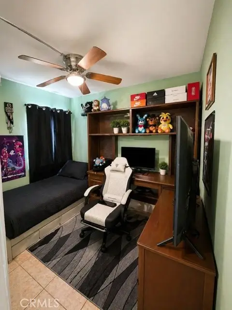 488 Gilbert, San Bernardino, CA 92404 - #2