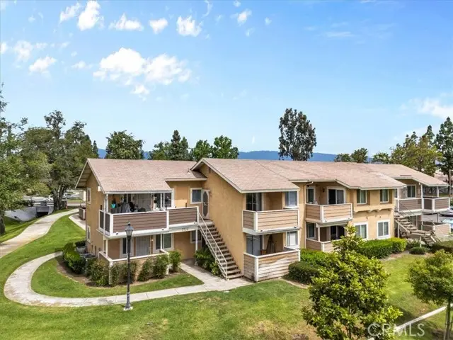 3736 Oak Creek  #D, Ontario, CA 91761 - #2