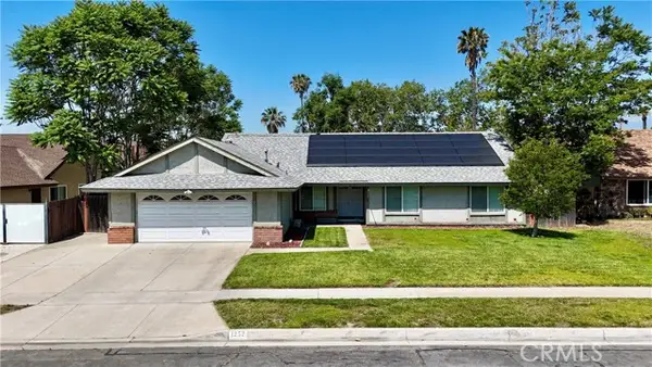 1252 N Mulberry Ave, Rialto, CA 92376