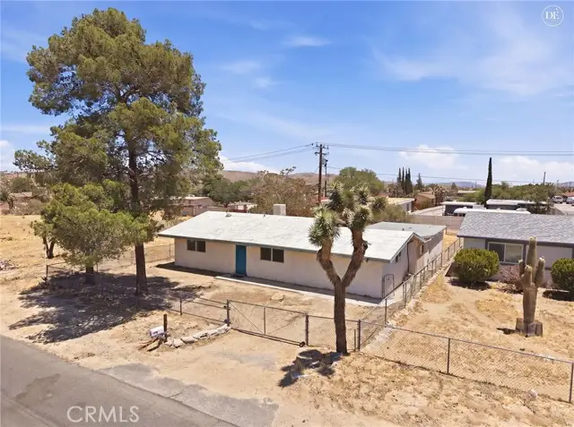 6423 Indio Avenue, Yucca Valley, CA 92284 - #1