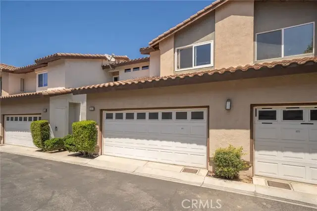 3707 Calle Curacso, Riverside, CA 92503 - #3