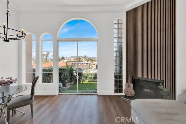 4830 Elmwood Avenue  #302, Los Angeles, CA 90004 - #1