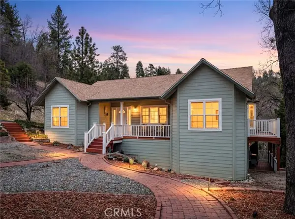 1 Sunny Slope, Running Springs, CA 92382
