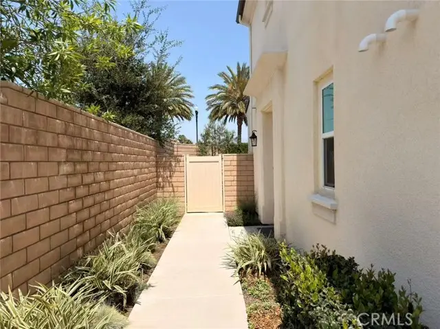 196 Bonita, Rialto, CA 92376 - #3