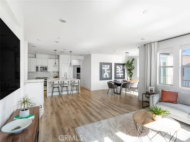 5604 Altamura  #6, Fontana, CA 92336 - #2